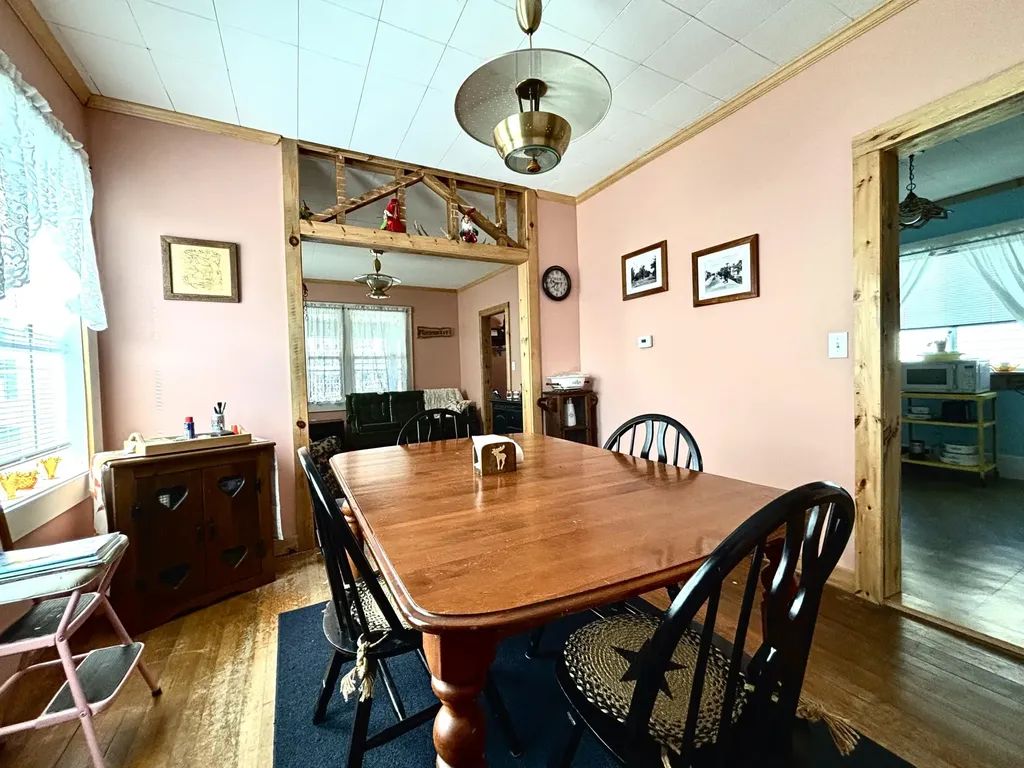 29 Katahdin Avenue Millinocket ME 04462