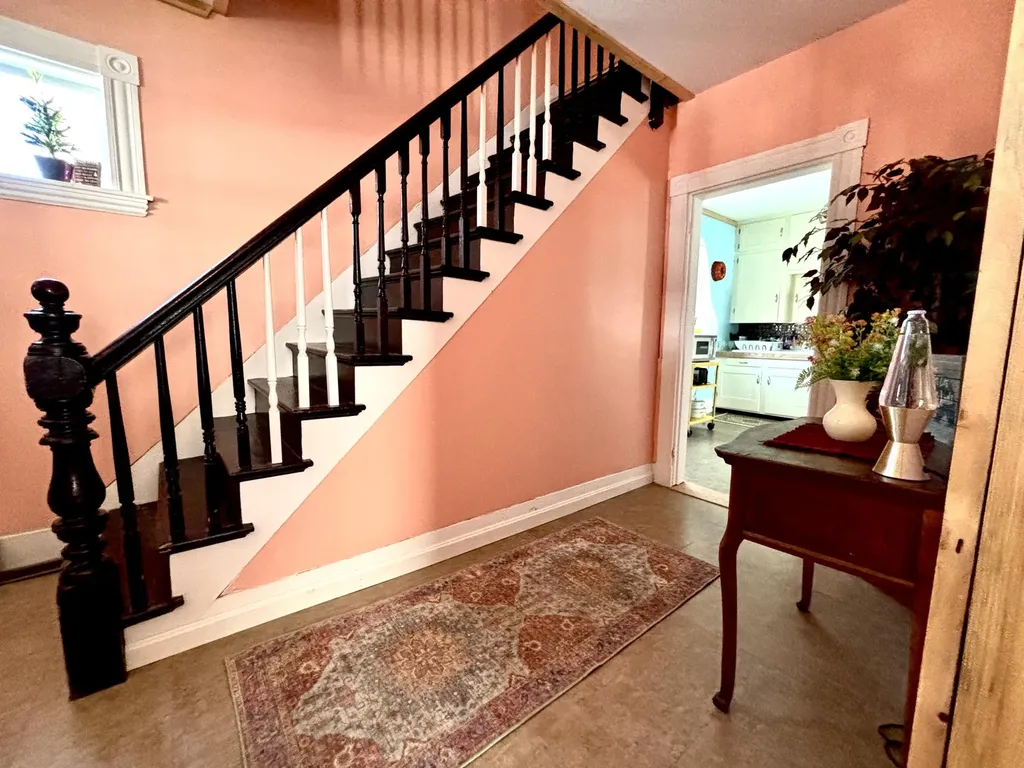 29 Katahdin Avenue Millinocket ME 04462