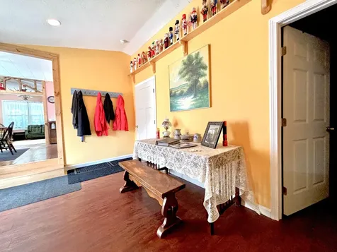 29 Katahdin Avenue Millinocket ME 04462