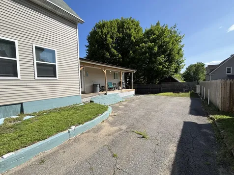 29 Katahdin Avenue Millinocket ME 04462