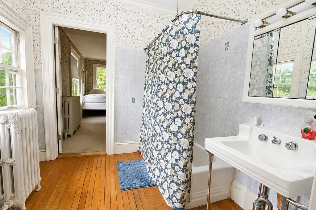 405 Pine Street Rumford ME 04276