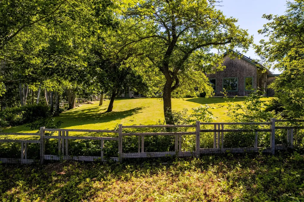 715 St George Road South Thomaston ME 04858