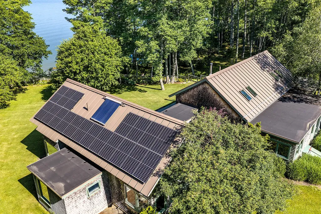 715 St George Road South Thomaston ME 04858