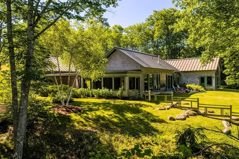 715 St George Road South Thomaston ME 04858