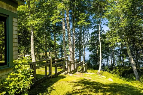 715 St George Road South Thomaston ME 04858