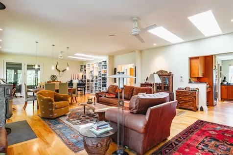 715 St George Road South Thomaston ME 04858