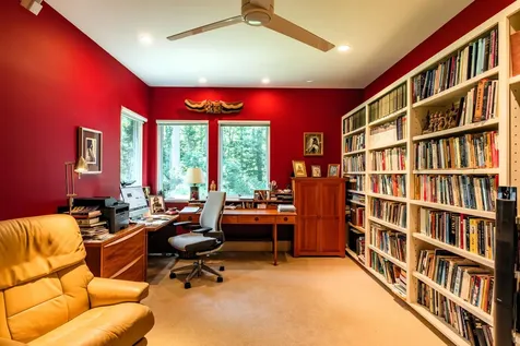 715 St George Road South Thomaston ME 04858