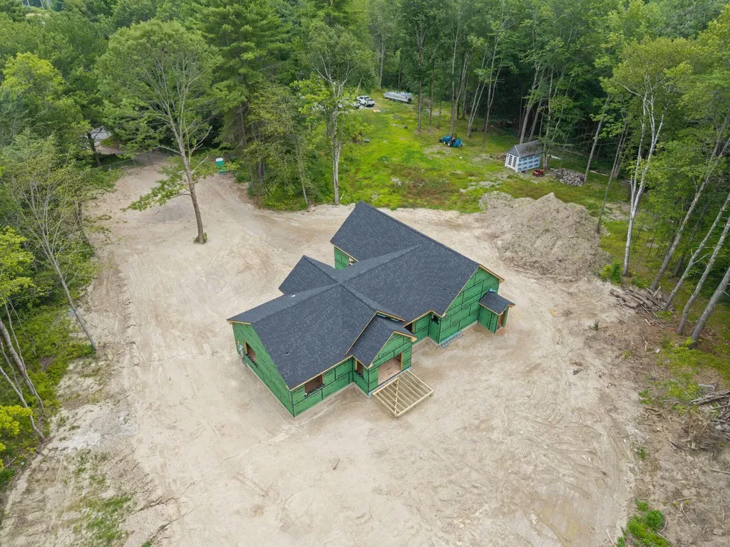 12 Middle Jam Road Gorham ME 04038