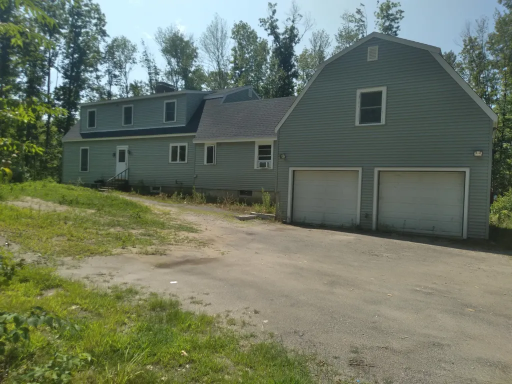136 Harry Howes Road Sanford ME 04073
