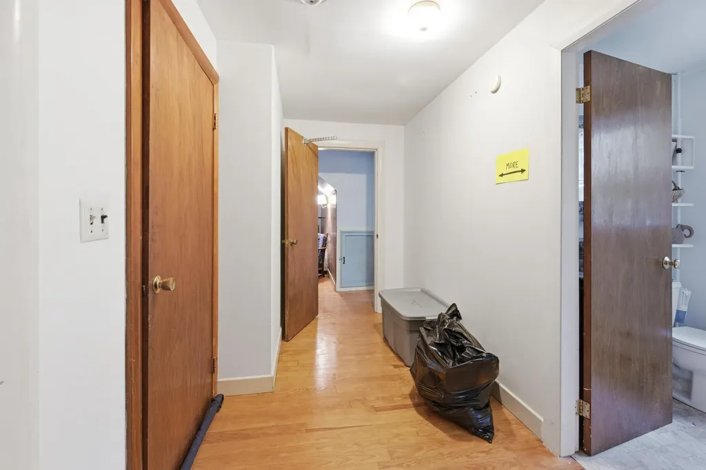 11 Parsons Lane Sanford ME 04083