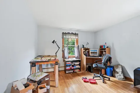 11 Parsons Lane Sanford ME 04083