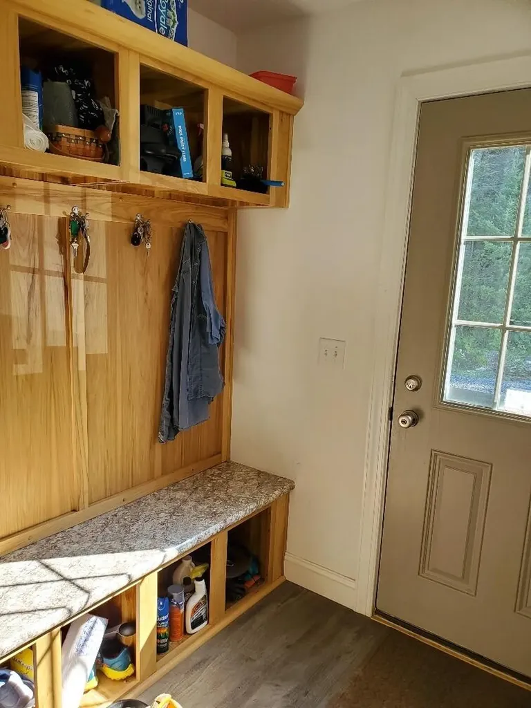 21 Pioneer Way Aurora ME 04408