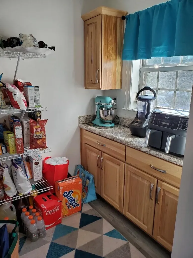 21 Pioneer Way Aurora ME 04408