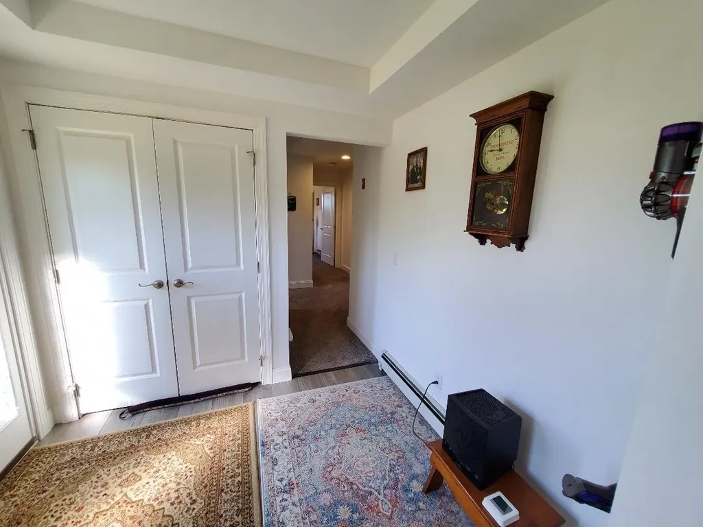 21 Pioneer Way Aurora ME 04408