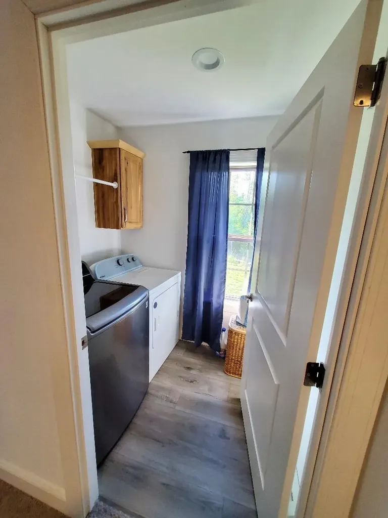 21 Pioneer Way Aurora ME 04408