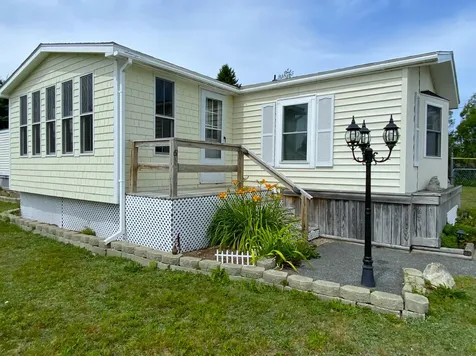 61 Hillcrest Drive Winter Harbor ME 04693