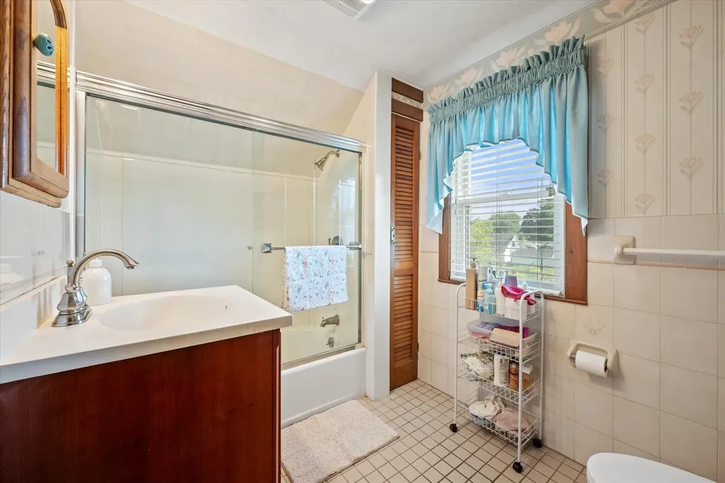361 14th Street Bangor ME 04401