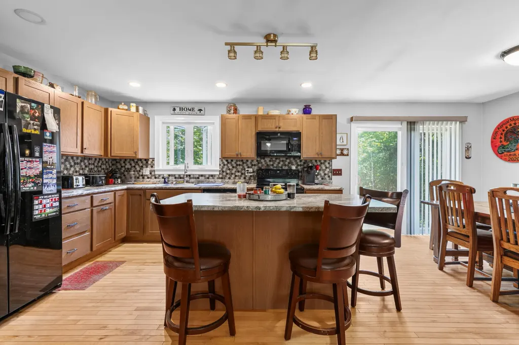 1039 Cape Road Limington ME 04049