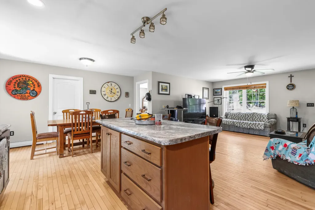 1039 Cape Road Limington ME 04049