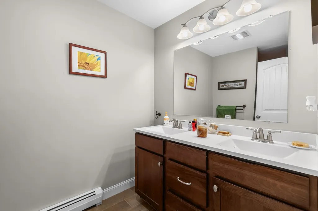 1039 Cape Road Limington ME 04049