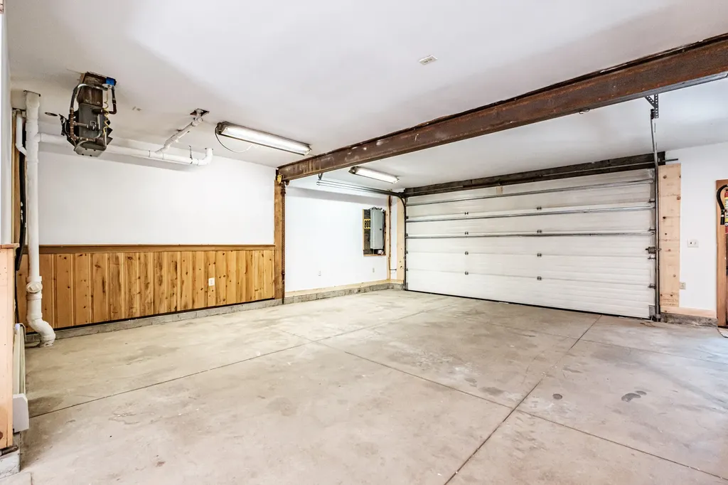 728 Bridgton Road Sebago ME 04029