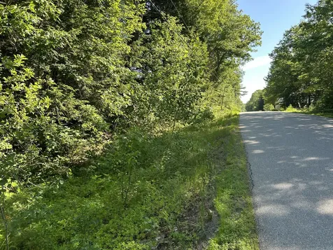 M8B40L3-1 Hamm Road Frankfort ME 04438