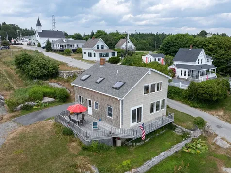 19 Granite Street Stonington ME 04681