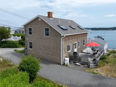 19 Granite Street Stonington ME 04681