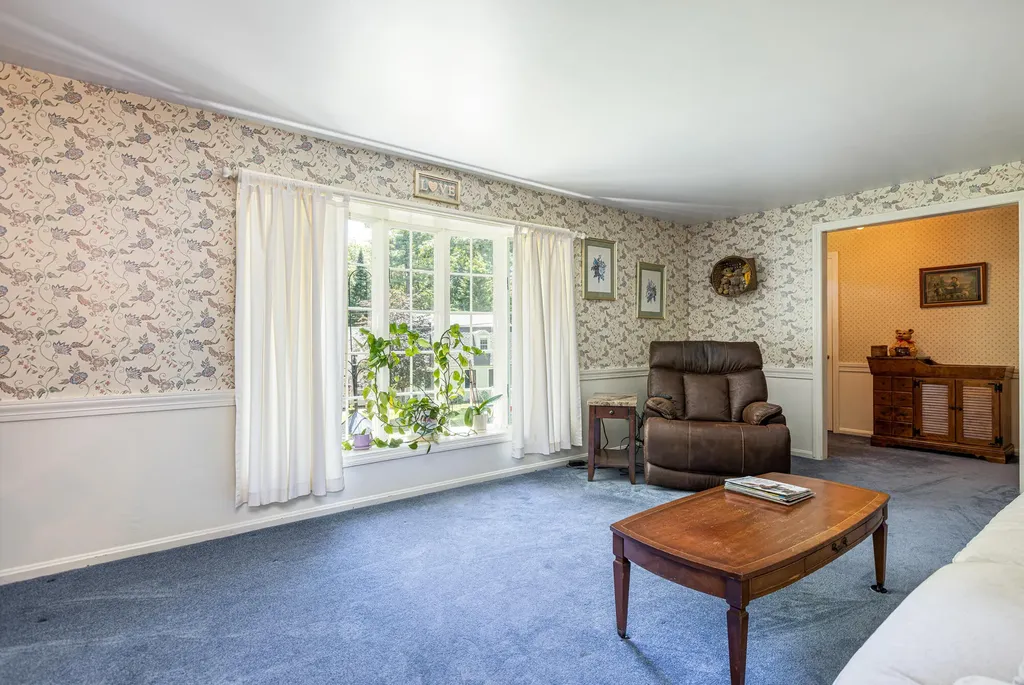 23 Olde Fort Road Cape Elizabeth ME 04107