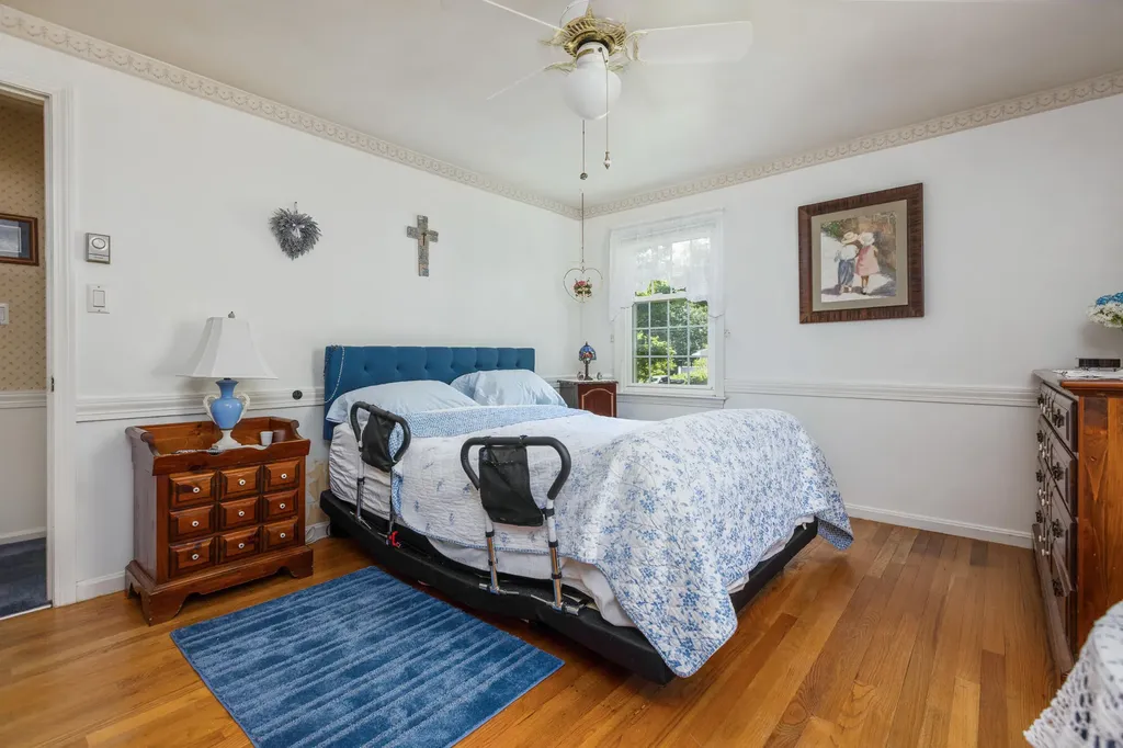 23 Olde Fort Road Cape Elizabeth ME 04107