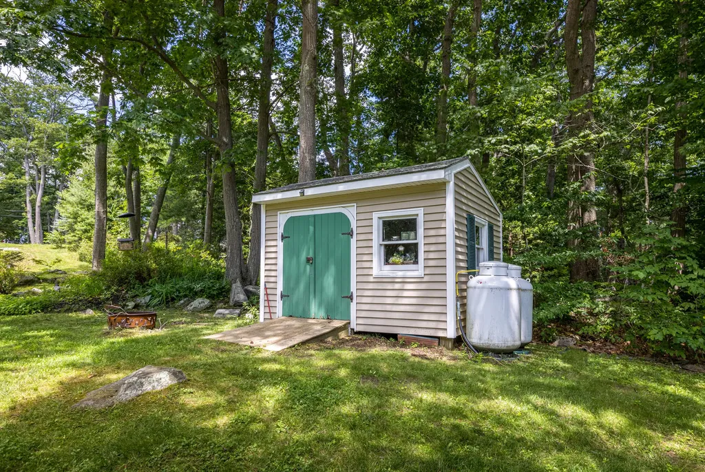 23 Olde Fort Road Cape Elizabeth ME 04107