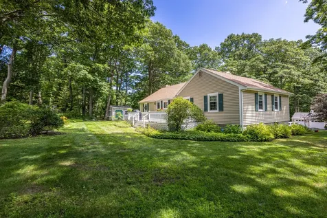 23 Olde Fort Road Cape Elizabeth ME 04107