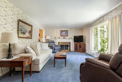 23 Olde Fort Road Cape Elizabeth ME 04107