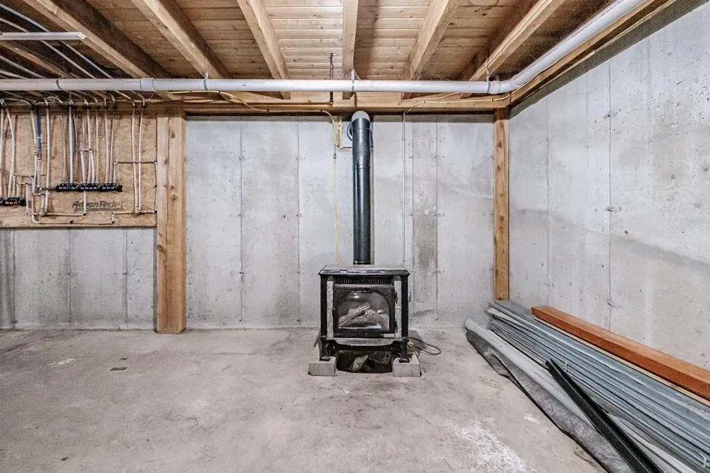577 E Andover Road Andover ME 04226