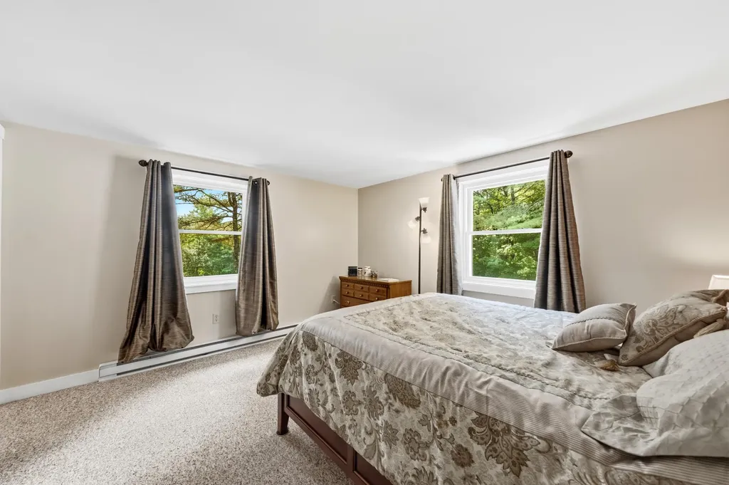 122 Main Street Rockport ME 04856