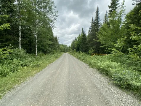 M7L4 Pleine Road Saint Agatha ME 04772