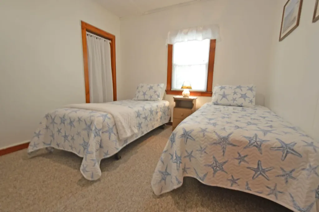 586 Kings Highway Kennebunkport ME 04046