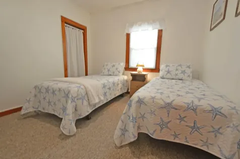 586 Kings Highway Kennebunkport ME 04046