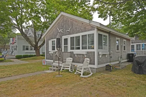 586 Kings Highway Kennebunkport ME 04046