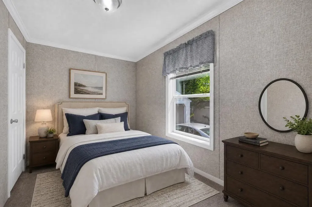 7 Gendreau Lane Sanford ME 04073