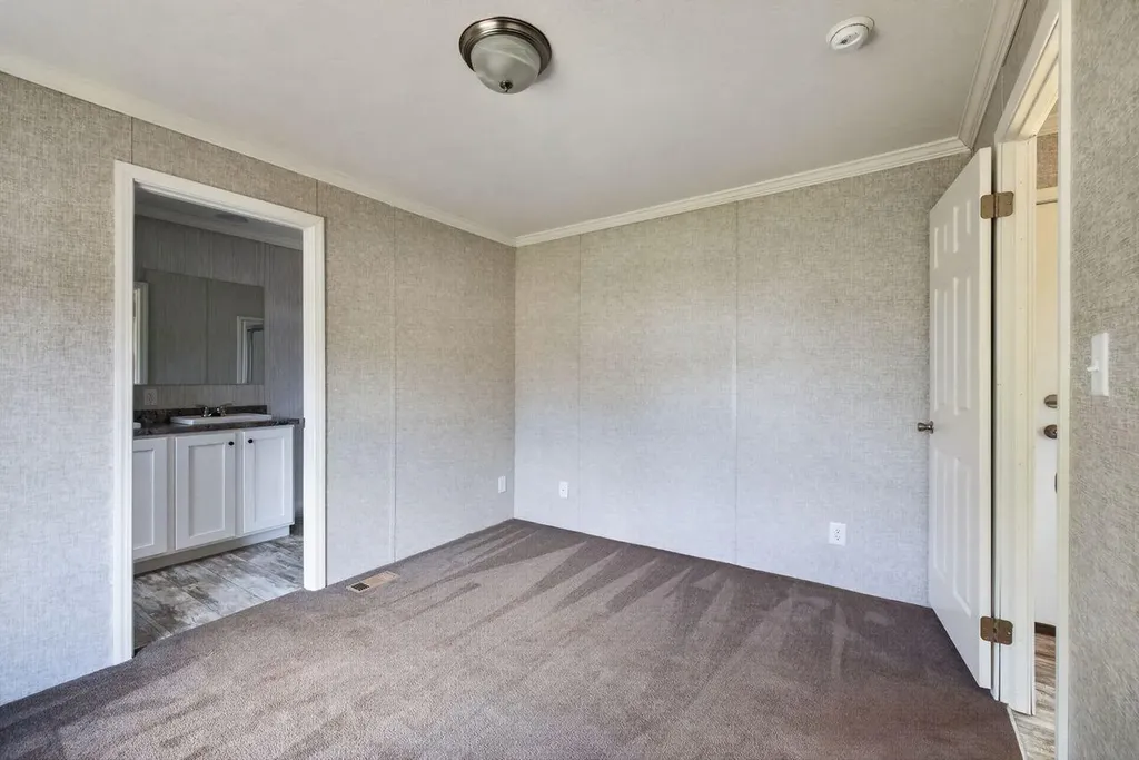 7 Gendreau Lane Sanford ME 04073
