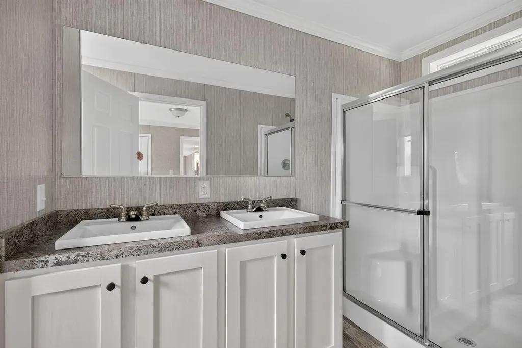 7 Gendreau Lane Sanford ME 04073