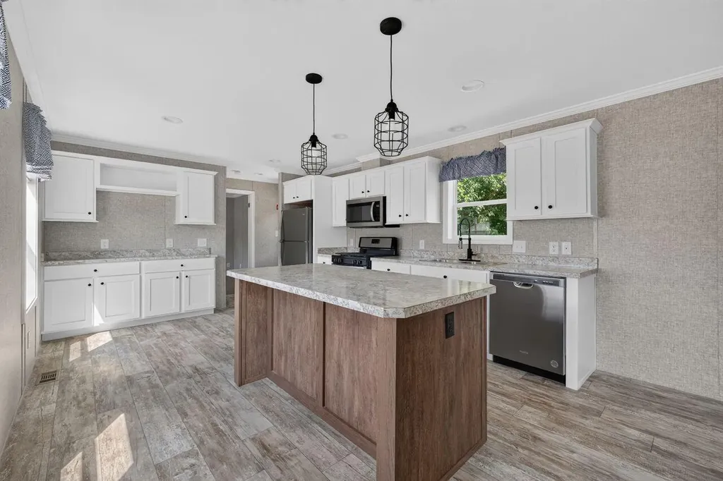 7 Gendreau Lane Sanford ME 04073