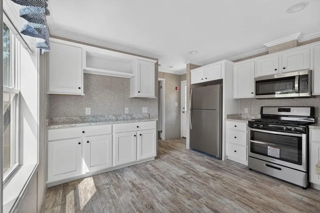7 Gendreau Lane Sanford ME 04073