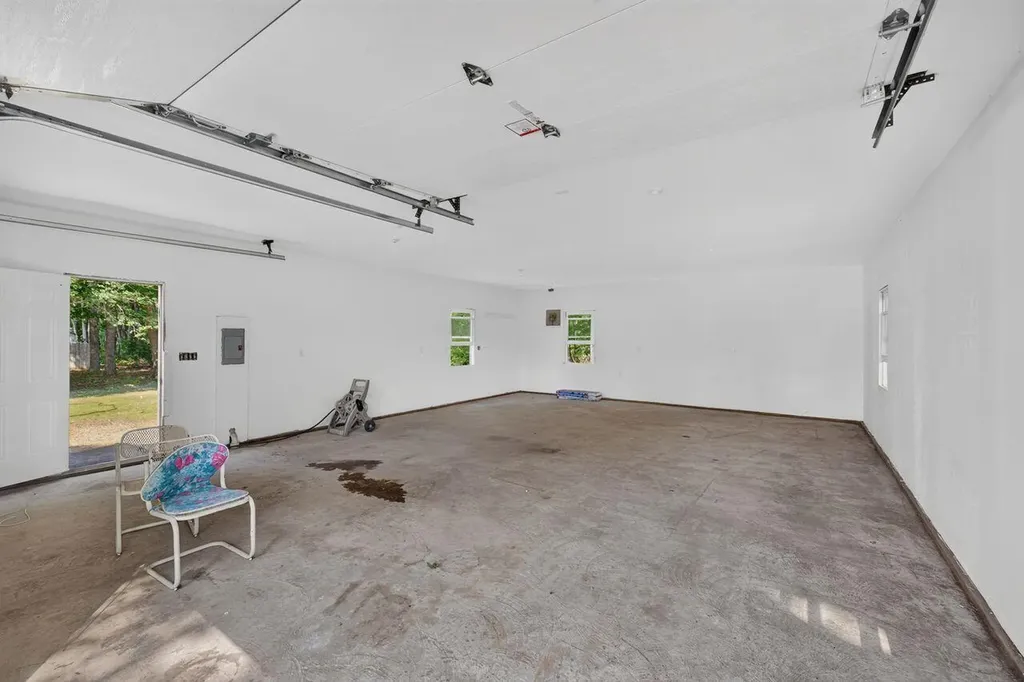 7 Gendreau Lane Sanford ME 04073