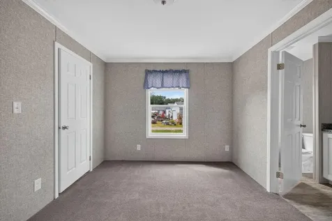 7 Gendreau Lane Sanford ME 04073