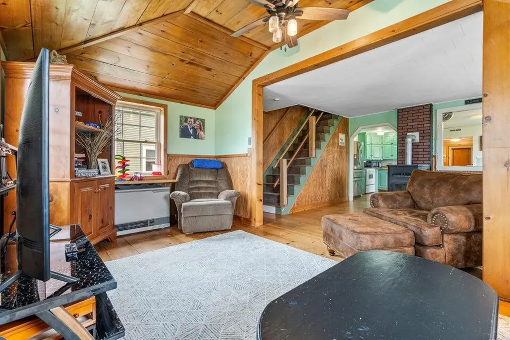 7 Wells Street Greenville ME 04441