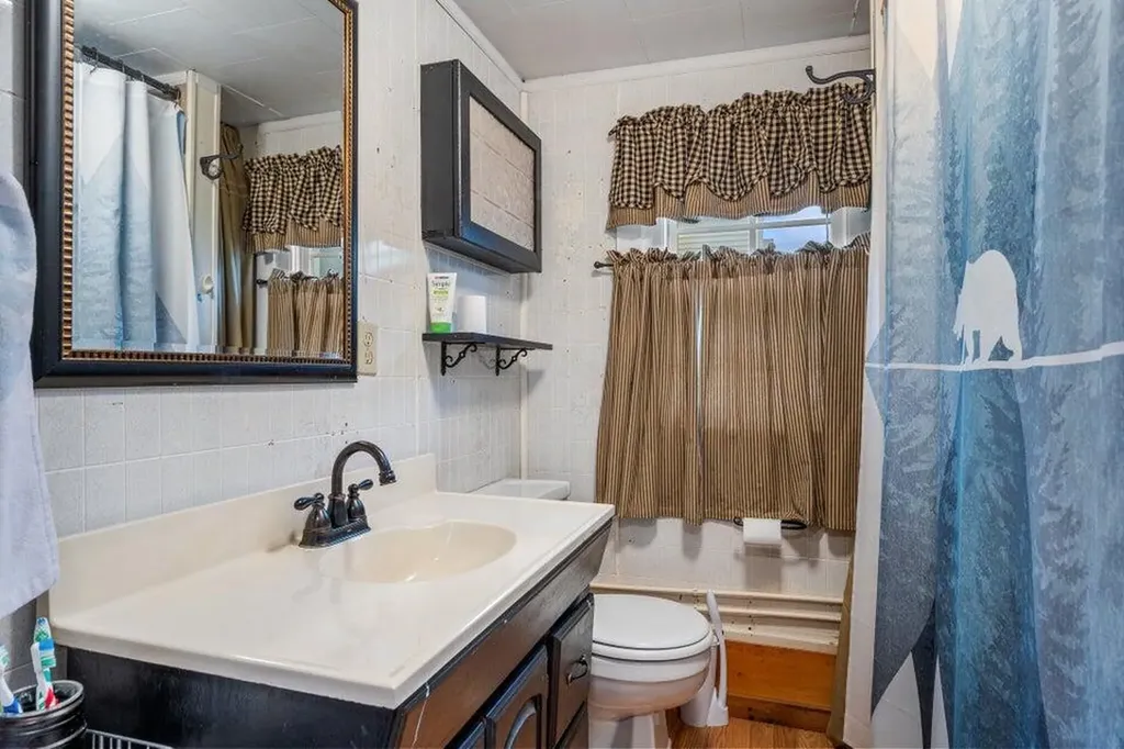 7 Wells Street Greenville ME 04441