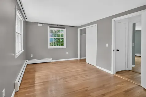 15 Cleveland Circle South Portland ME 04106