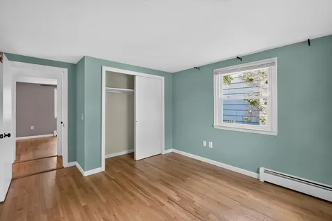 15 Cleveland Circle South Portland ME 04106